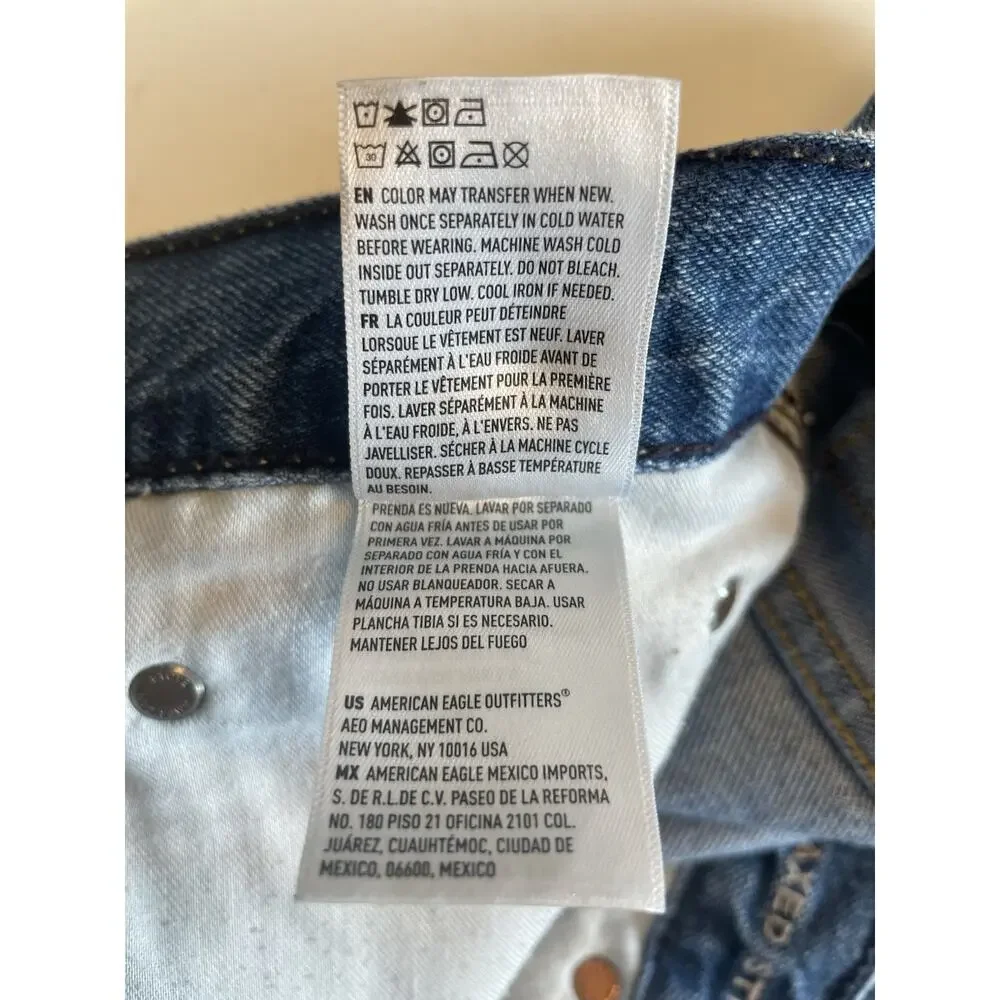 Men's AE American Eagle Blue Jeans Relaxed Straight Size 36x34 Faded Mid Rise